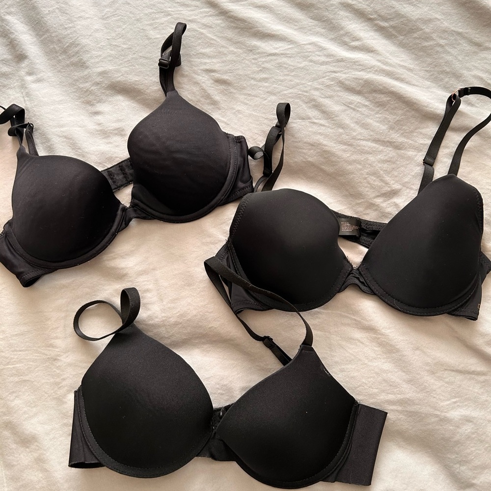 Black bra 34B bundle